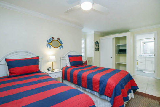 Two Twin Beds in Guest Room